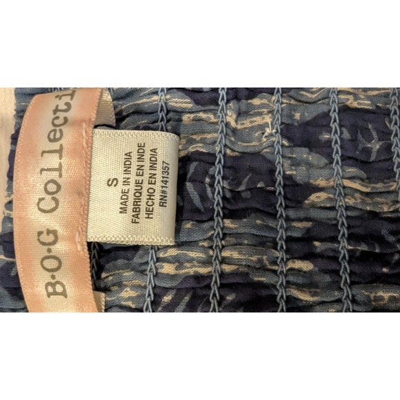 BOG Collection Blue White Print Smocked Waist Midi Skirt Size S‎ - Picture 4 of 6